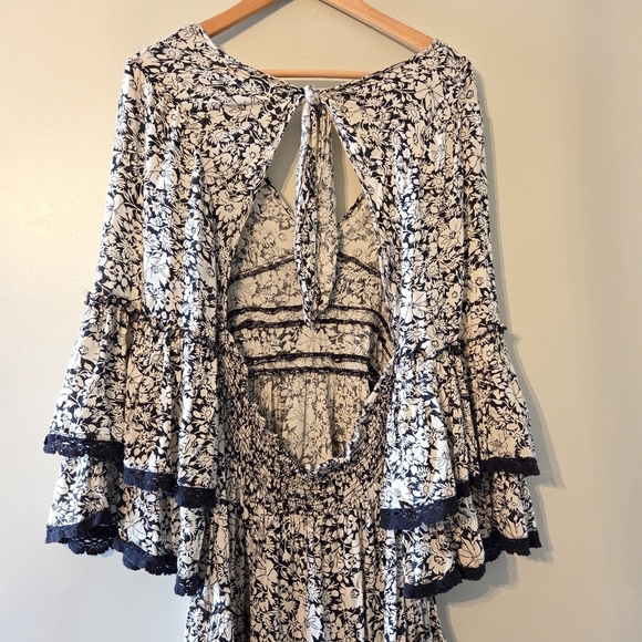 Free People Black Cream Kristall Mini Tiered Backless Dress Size S Boho peasant - Picture 10 of 12